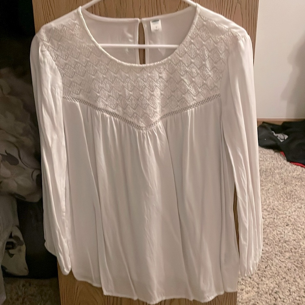 Old navy long sleeve top